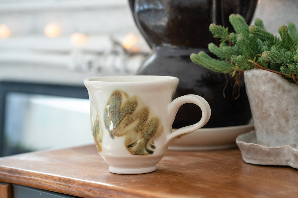 Moss Cloud Green Porcelain Mug – No. 07